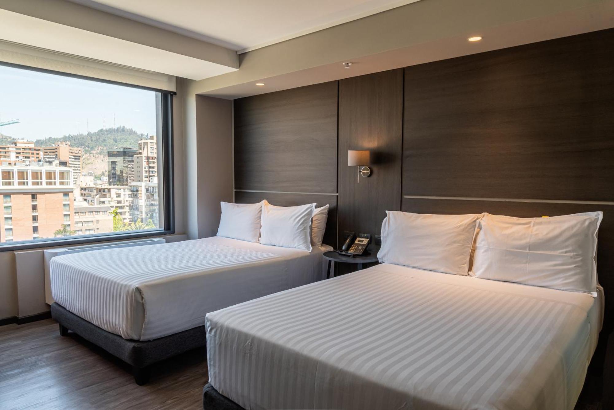 Ola Santiago Providencia, Tapestry Collection By Hilton Hotel Екстериор снимка
