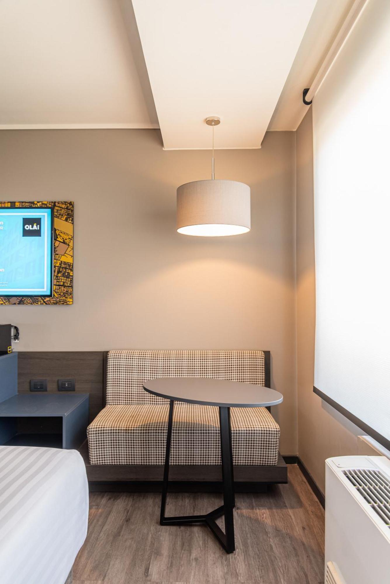 Ola Santiago Providencia, Tapestry Collection By Hilton Hotel Екстериор снимка