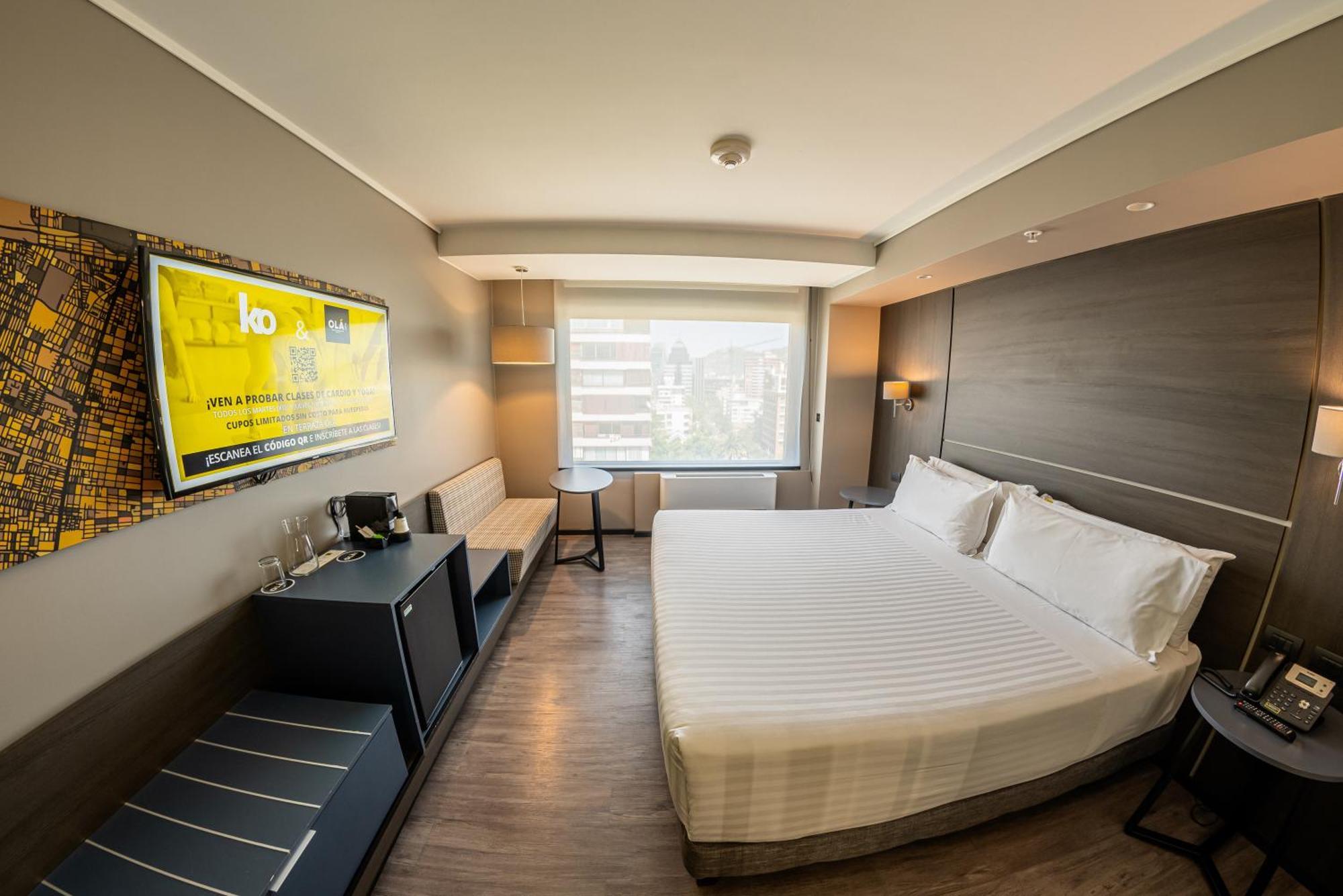 Ola Santiago Providencia, Tapestry Collection By Hilton Hotel Екстериор снимка